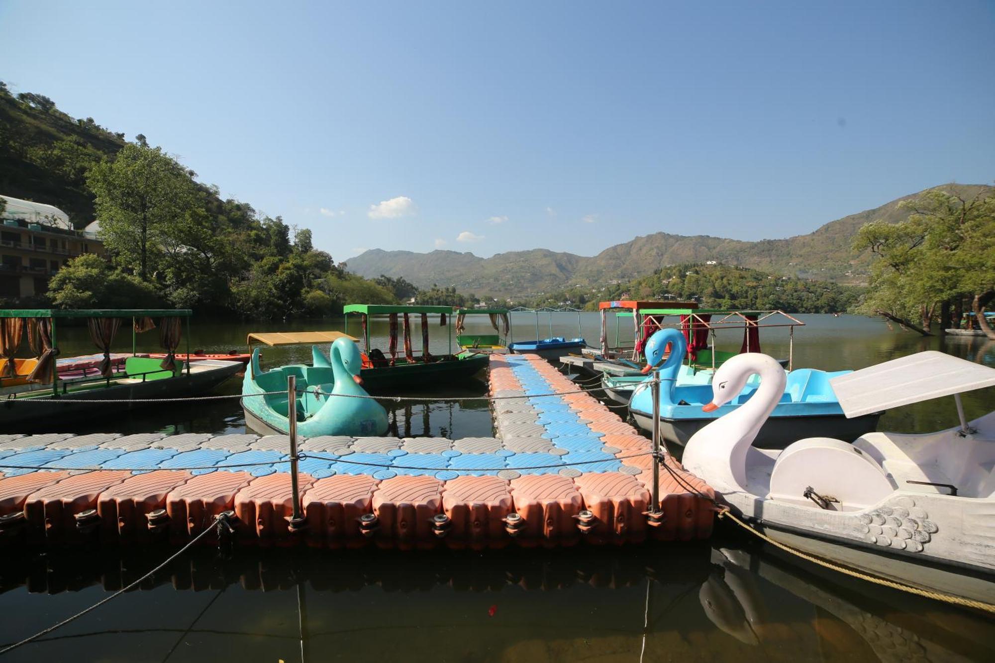 Royal Rosette Lake View Bhimtal Nainital Bagian luar foto